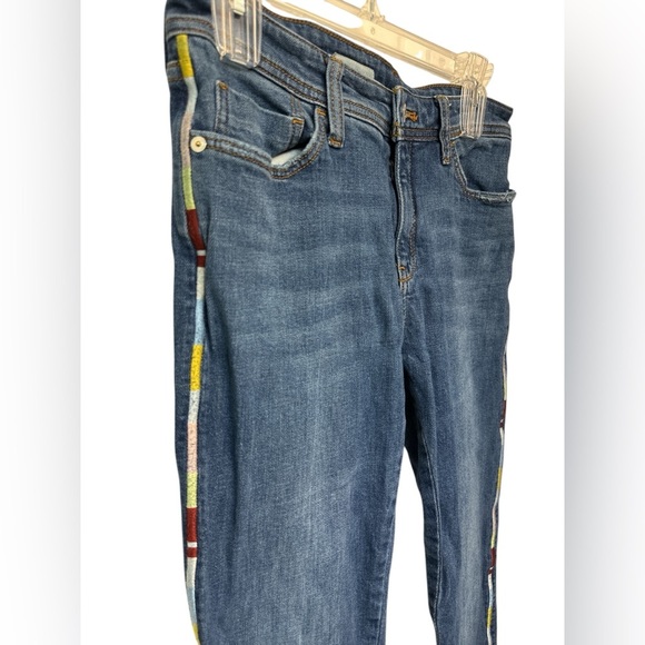 Pilcro Slim Boyfriend Crop Jeans Embroidered Side Stripe - Picture 3 of 9
